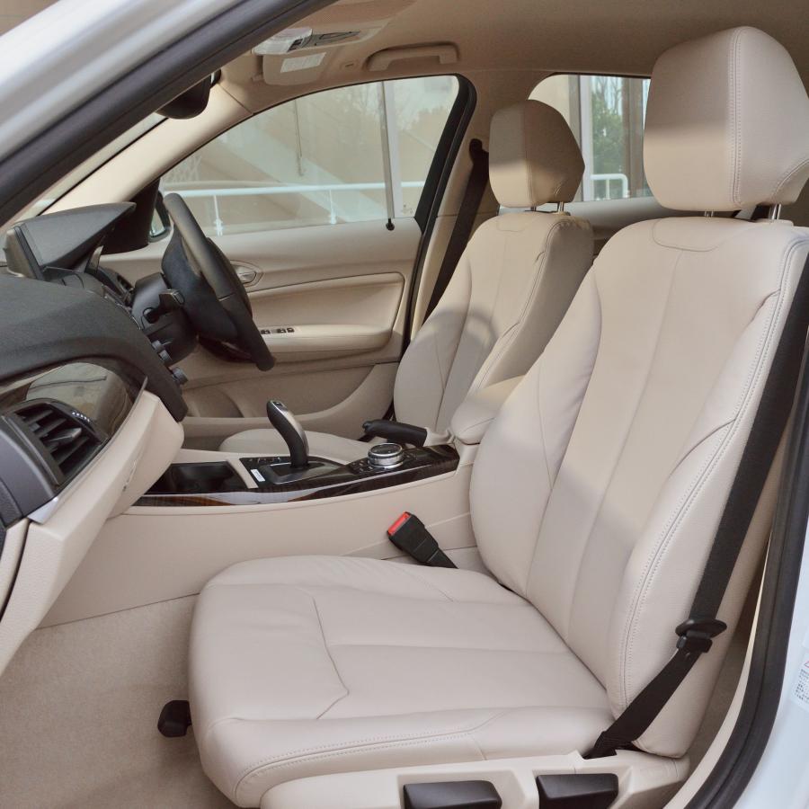 Интерьер BMW 116i Fashionista 2013 года  (фото 10 из 10)
